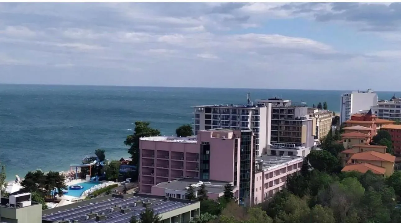 아파트 Bendita Mare Ocean View 골든샌드